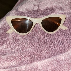 CATEYE SUNGLASSES